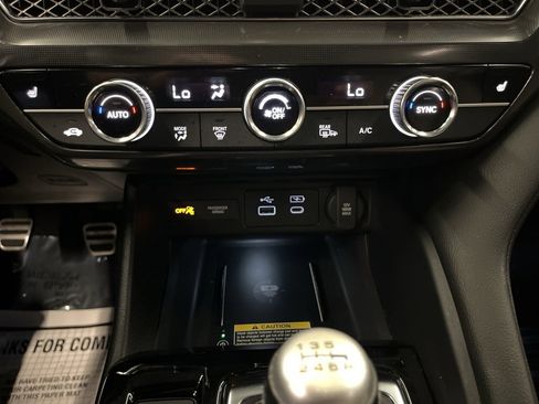 Used 2023 Acura Integra A-Spec image 23