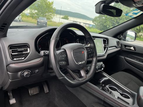Used 2025 Dodge Durango GT AWD/4WD image 17