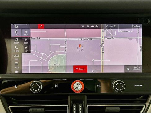 Certified 2026 Porsche Macan AWD/4WD image 19