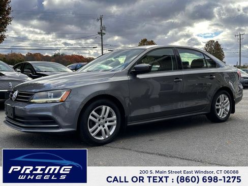 Used 2018 Volkswagen Jetta S image 3