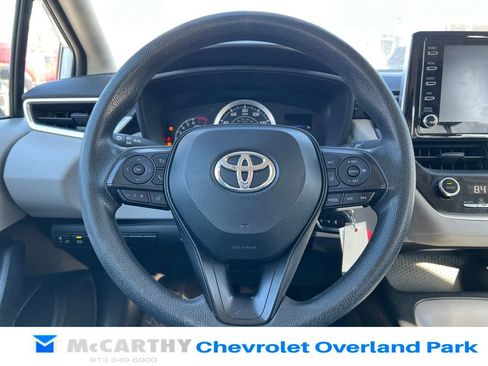 Used 2020 Toyota Corolla LE image 10