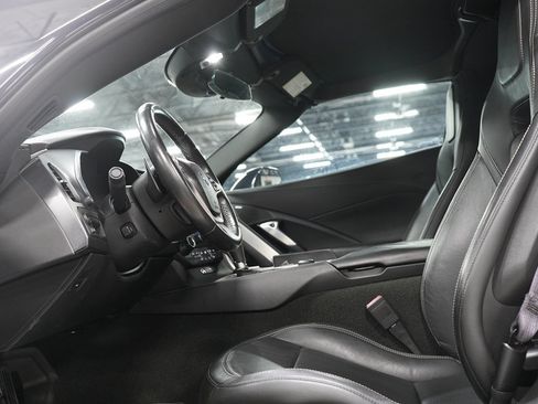 Used 2014 Chevrolet Corvette Stingray Coupe RWD image 10