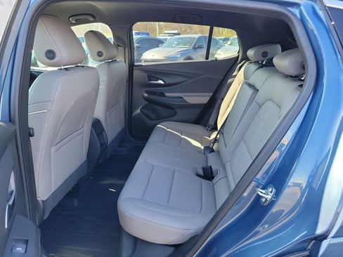 New 2026 Buick Envista Avenir image 12