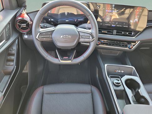 Used 2026 Chevrolet Equinox RS w/ Convenience Package III image 13