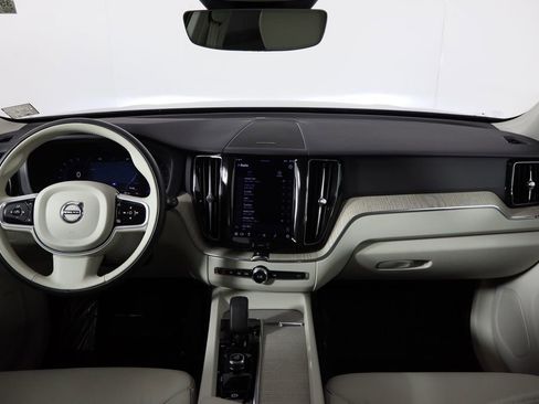 Used 2023 Volvo XC60 B5 Plus w/ Climate Package image 28