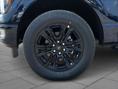 Used 2024 Ford F150 Platinum w/ FX4 Off-Road Package image 12