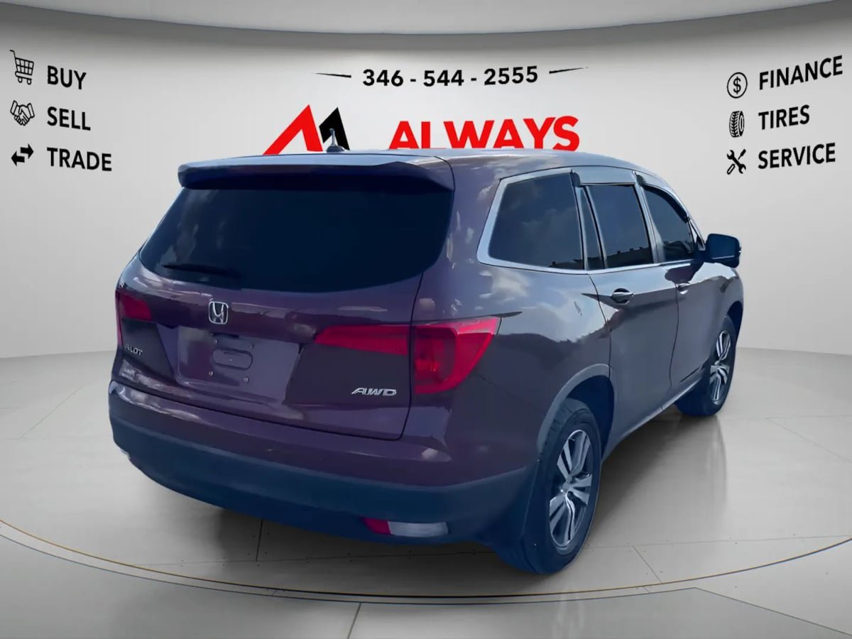 Used 2018 Honda Pilot EX image 5