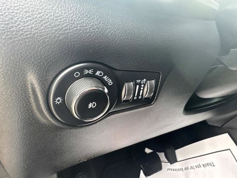 Certified 2022 Jeep Compass Latitude image 20
