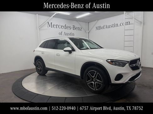Used 2026 Mercedes-Benz GLC 300 image 1