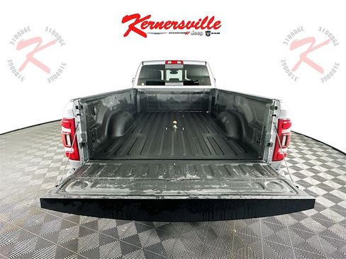 Used 2022 RAM 3500 Laramie image 29