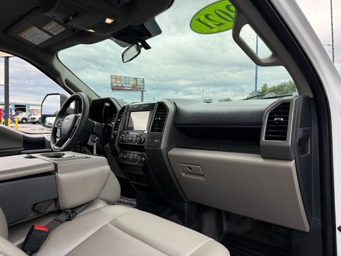 Used 2022 Ford F250 XL w/ Power Equipment Group AWD/4WD image 21