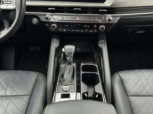 Used 2024 Kia Telluride EX X-Line AWD/4WD image 23