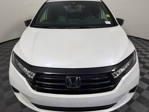 Used 2024 Honda Odyssey Sport image 9