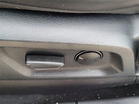 Used 2021 Ford Ranger Lariat w/ Equipment Group 501A High image 17