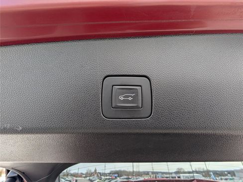 Used 2023 Buick Encore GX Essence w/ Experience Buick Package image 13