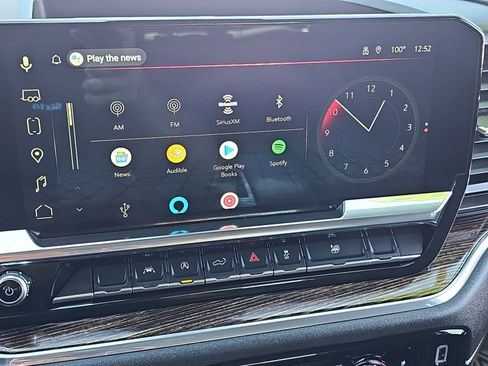 Used 2025 GMC Sierra 1500 Elevation image 22