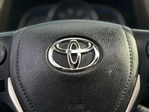 Used 2013 Toyota RAV4 Limited AWD/4WD image 34