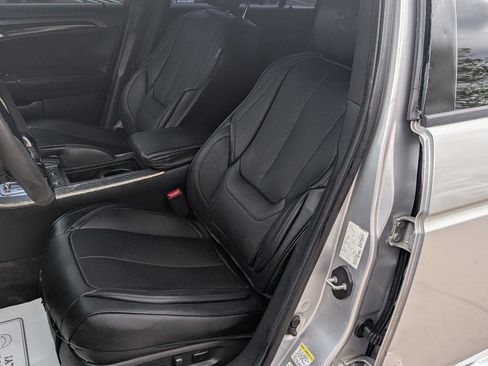 Used 2007 Acura TL Type-S image 9