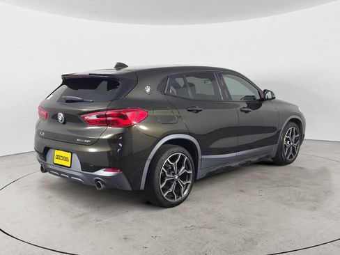 Used 2018 BMW X2 xDrive28i w/ M SportX Package AWD/4WD image 5