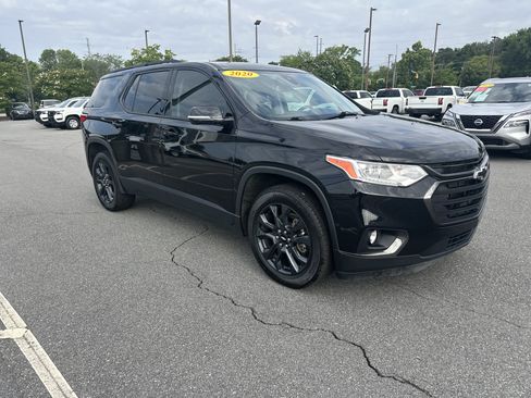 Used 2020 Chevrolet Traverse RS FWD image 3