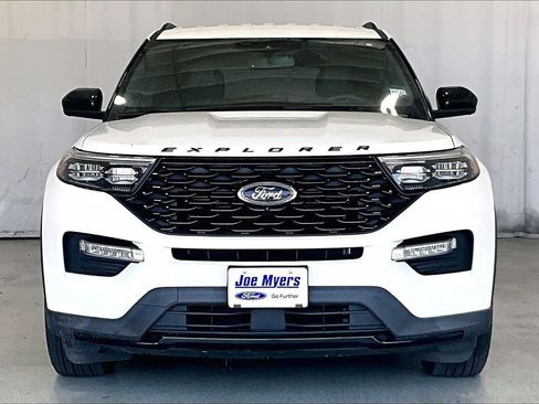 Used 2023 Ford Explorer ST-Line w/ Class IV Trailer Tow Package RWD image 3
