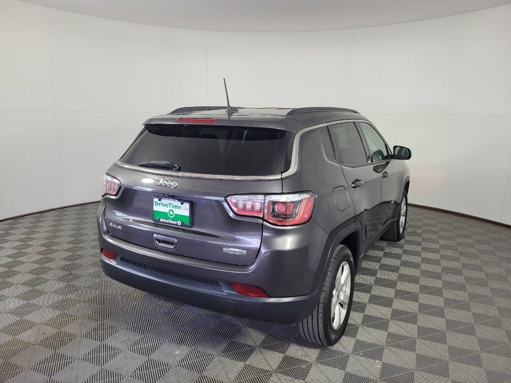 Used 2020 Jeep Compass Latitude AWD/4WD image 9