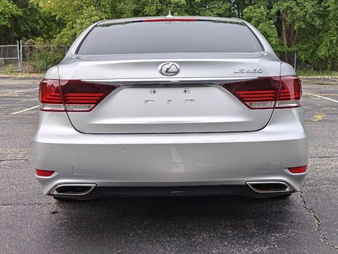Used 2013 Lexus LS 460 image 4