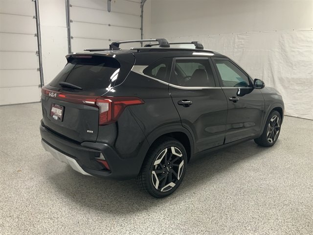 Used 2024 Kia Seltos SX w/ SX Sunroof Package AWD/4WD image 5