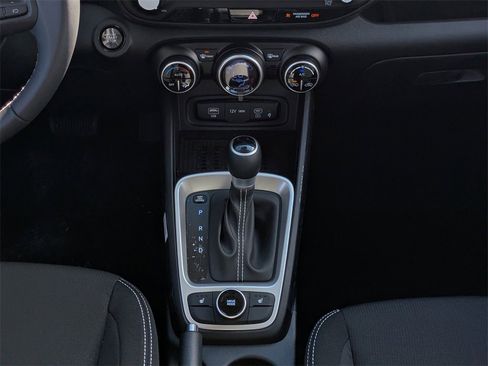 New 2026 Hyundai Venue SEL image 19