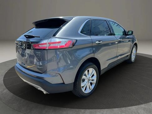Used 2022 Ford Edge Titanium AWD/4WD image 5