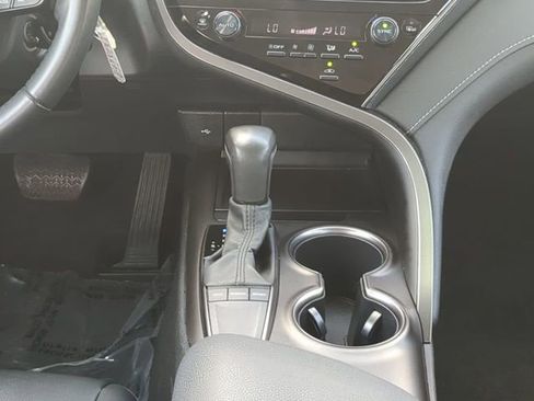 Certified 2023 Toyota Camry SE image 18