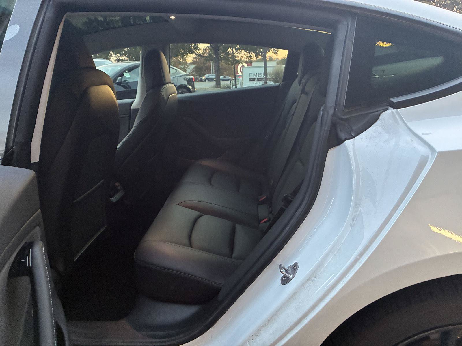 Used 2020 Tesla Model 3 Long Range AWD/4WD image 18