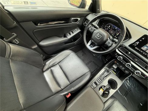 Used 2023 Honda Civic Sport Touring image 8