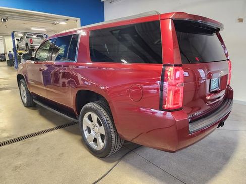 Used 2019 Chevrolet Suburban LS image 2