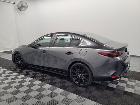 Used 2024 MAZDA MAZDA3 s FWD image 3
