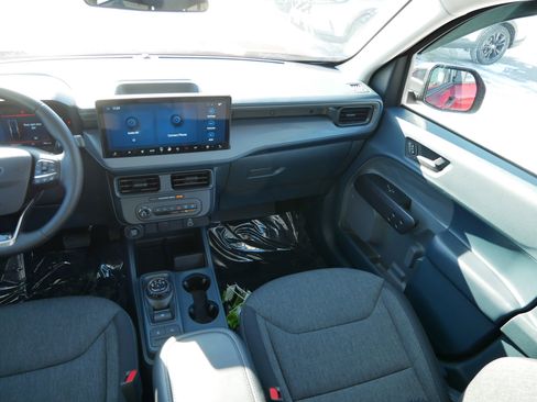 Used 2025 Ford Maverick XLT w/ XLT Luxury Package image 11