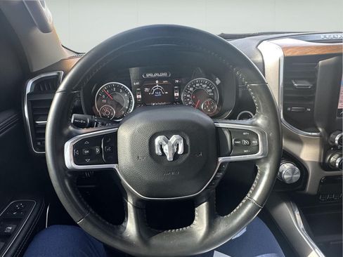 Used 2022 RAM 1500 Laramie AWD/4WD image 15