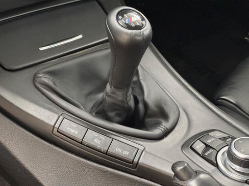 Used 2011 BMW M3 Sedan RWD image 40