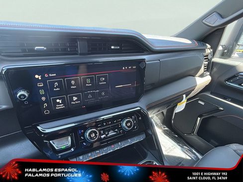 New 2026 GMC Sierra 2500 AT4 w/ AT4 Premium Plus Package AWD/4WD image 18
