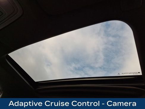 Used 2020 GMC Sierra 1500 SLT w/ SLT Premium Plus Package image 18