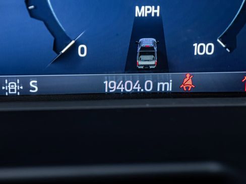 Used 2024 Ford F250 Lariat w/ Lariat Ultimate Package image 16