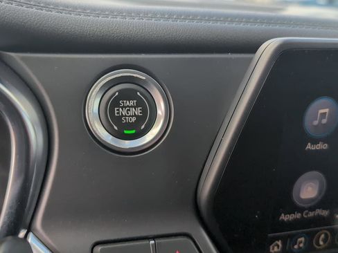 Used 2021 Chevrolet Blazer LT w/ LPO, Black Accent Package image 26