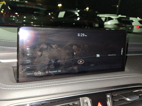 Used 2022 Genesis G70 2.0T image 23