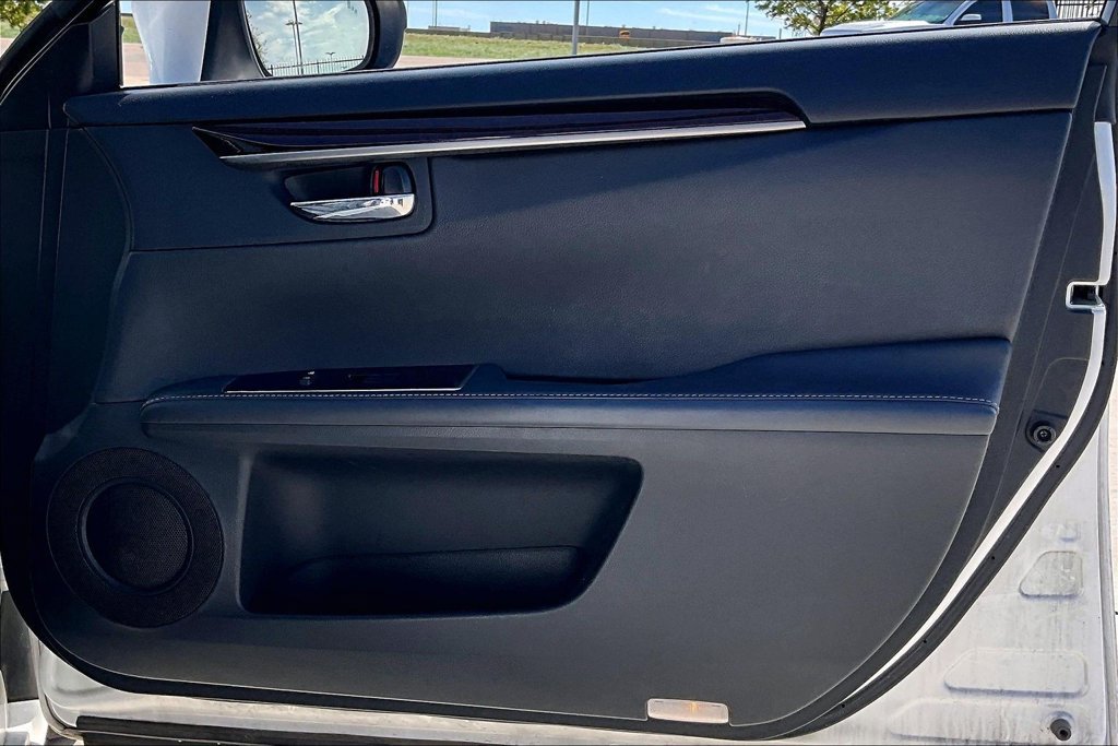 Used 2016 Lexus ES 350 w/ Luxury Package w/Wood Trim FWD image 22