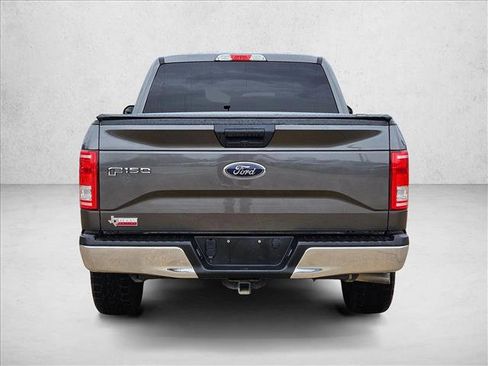 Used 2017 Ford F150 XLT image 7