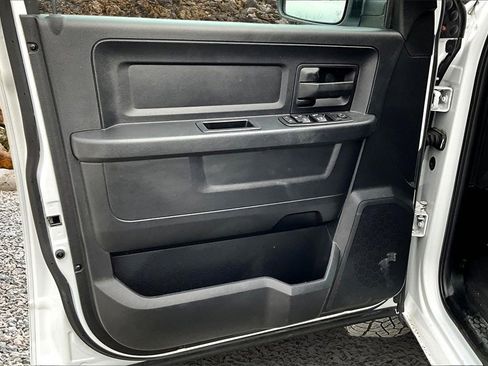 Used 2016 RAM 1500 Express image 21