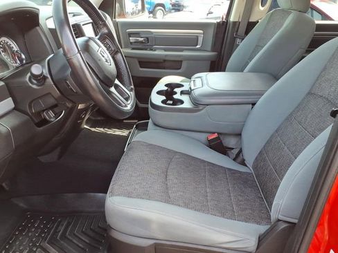 Used 2019 RAM 1500 Classic SLT w/ Luxury Group AWD/4WD image 12