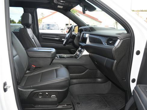 Used 2023 GMC Yukon Denali w/ Max Trailering Package image 22