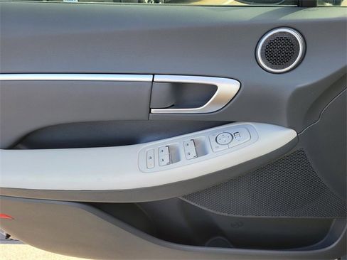 New 2026 Hyundai Sonata SEL image 11