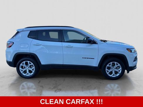 Used 2024 Jeep Compass Latitude AWD/4WD image 8